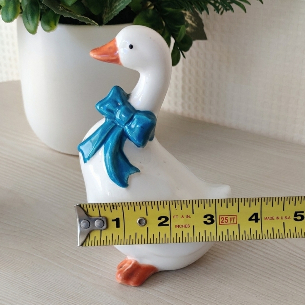 Vintage Ceramic Duck/Geese Salt and Pepper Shakers 6" - Picture 12 of 13